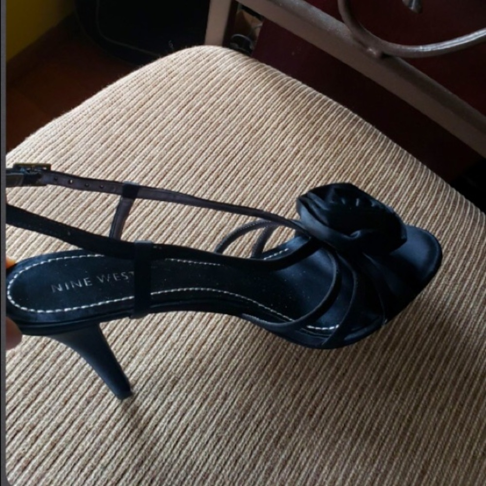 Nine West Satin Black Rose Sandals